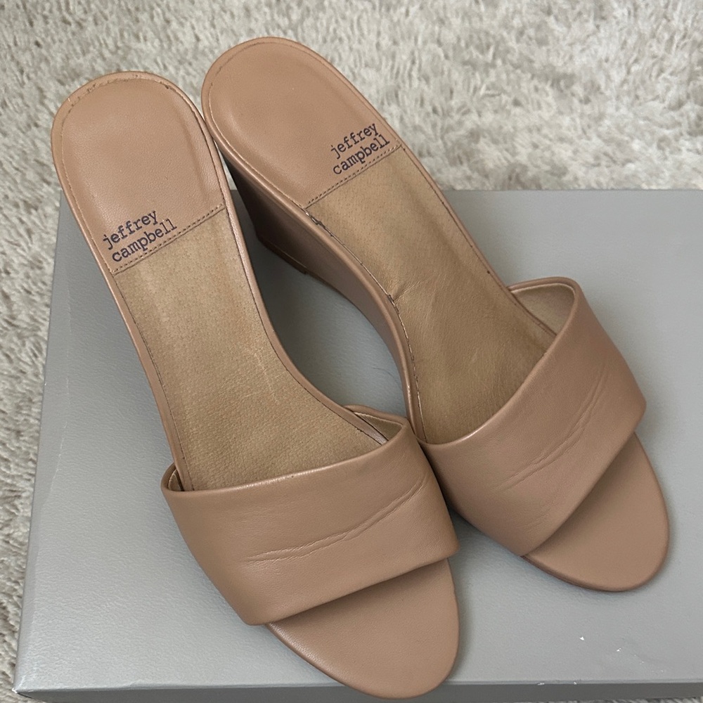Jeffrey Campbell Nude Women's Mules - Picture 2 of 5